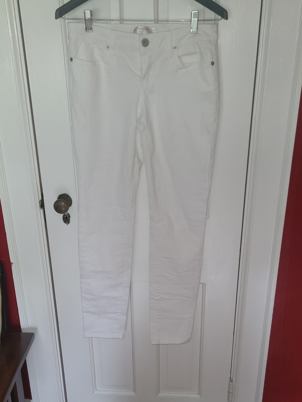 No Boundaries White High-Rise Skinny Jeans, Size 9
